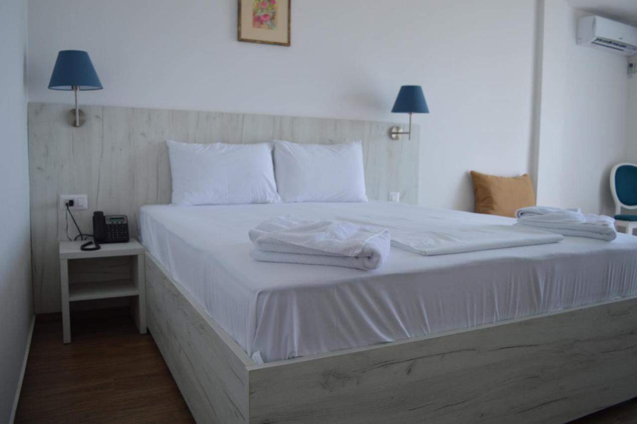 Hotel La Terrazza Dojran Bagian luar foto