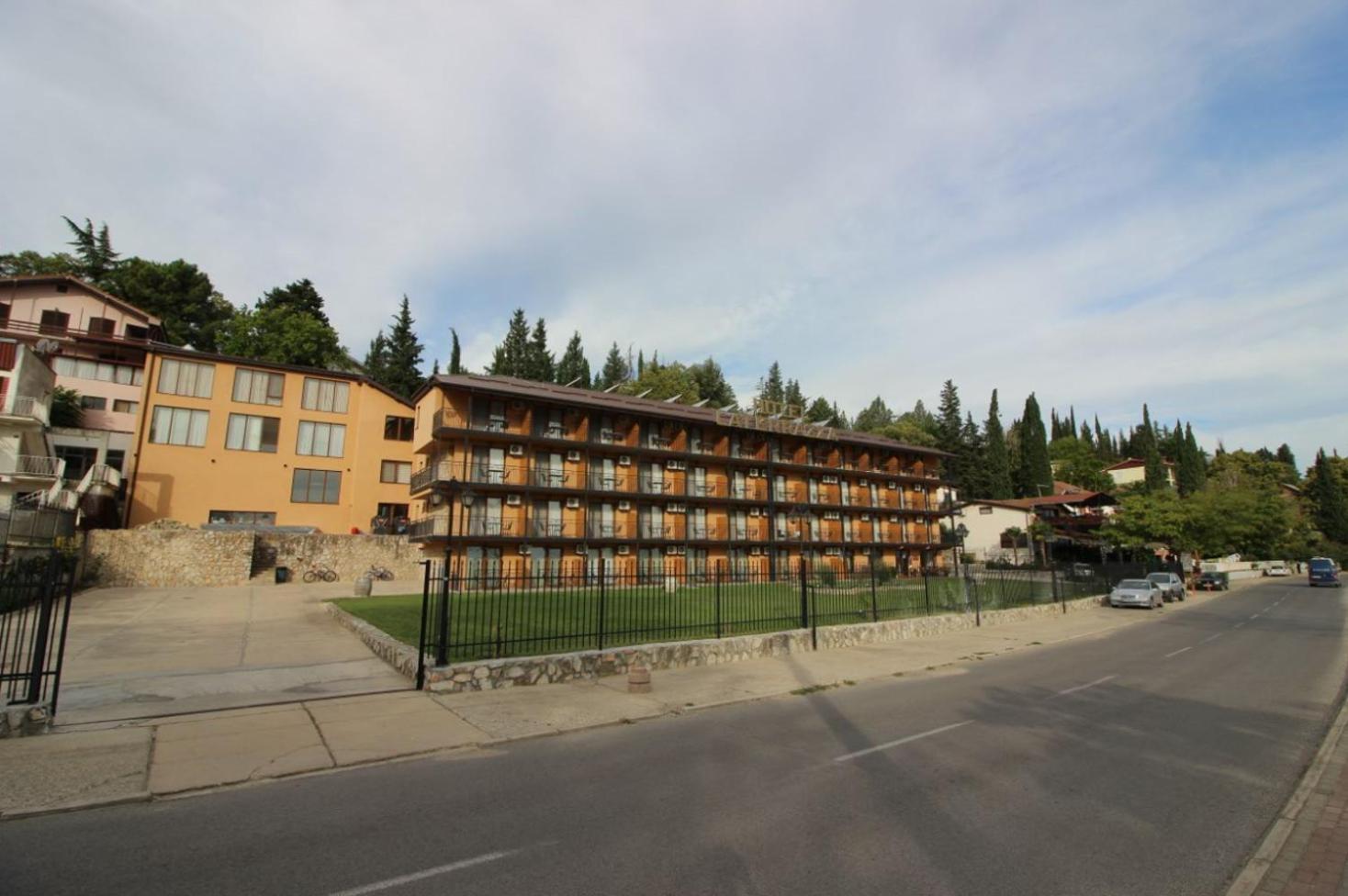 Hotel La Terrazza Dojran Bagian luar foto