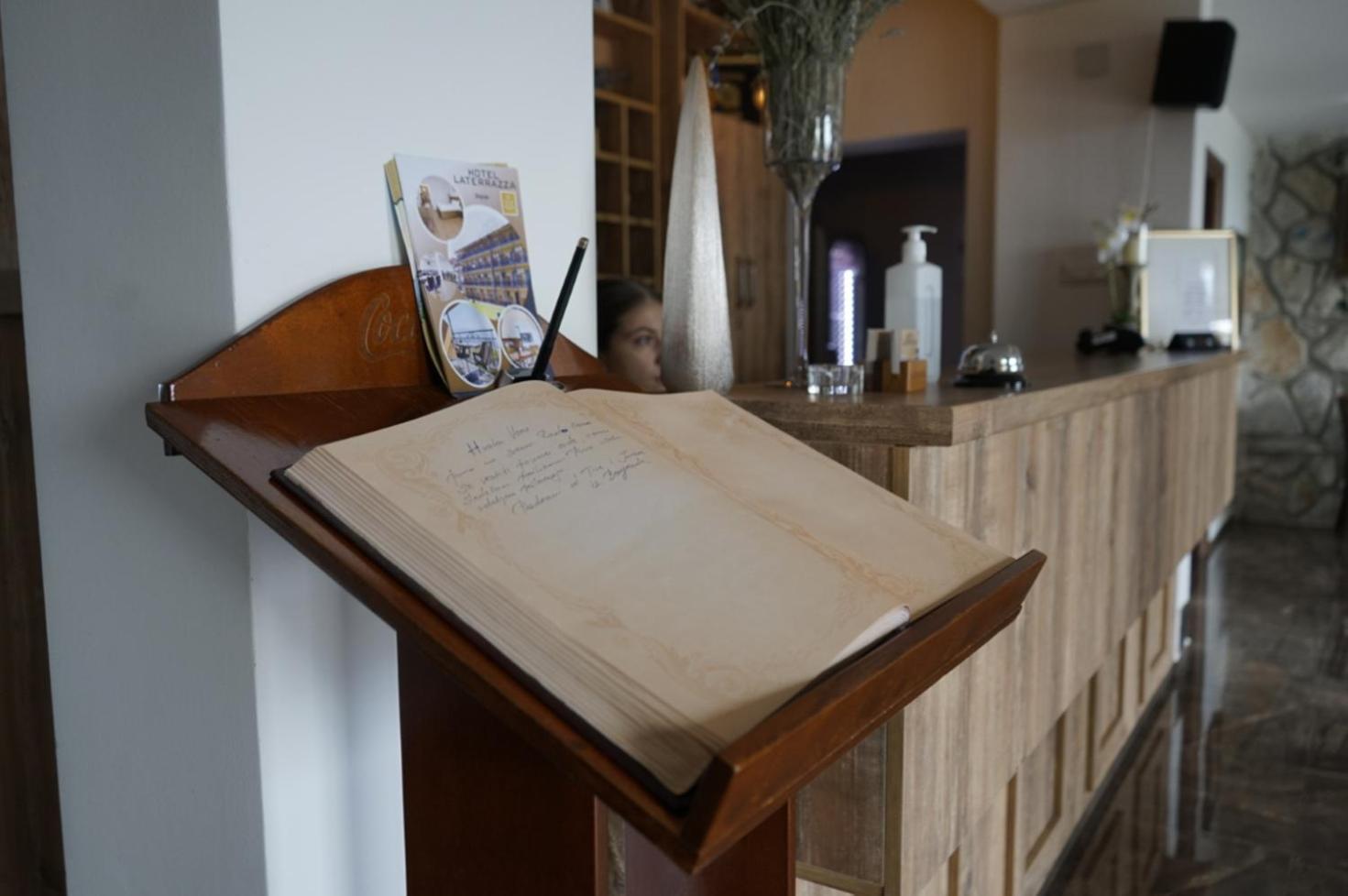 Hotel La Terrazza Dojran Bagian luar foto