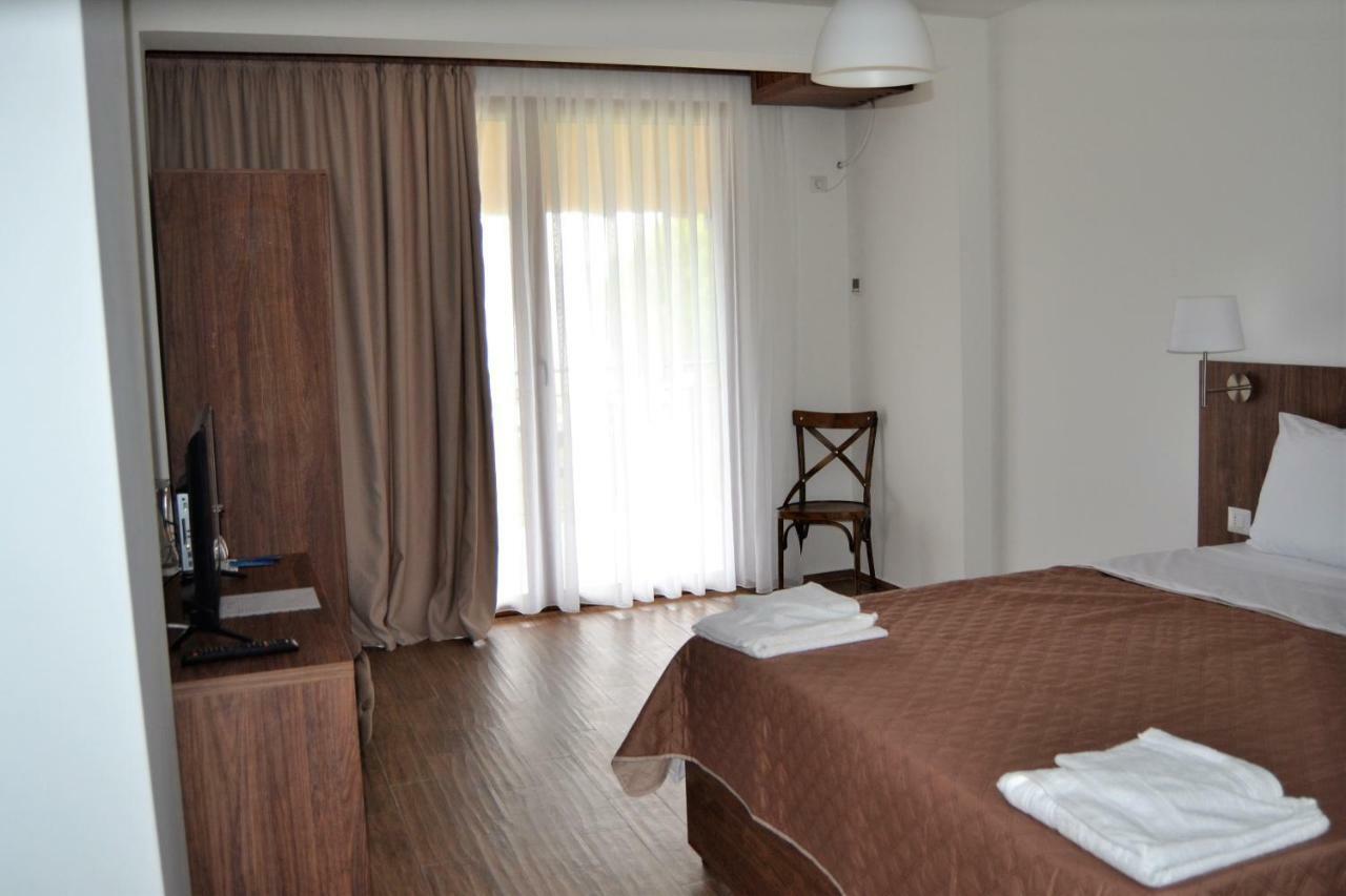 Hotel La Terrazza Dojran Bagian luar foto