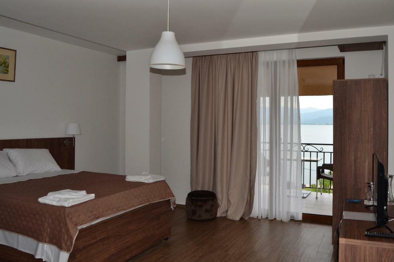Hotel La Terrazza Dojran Bagian luar foto